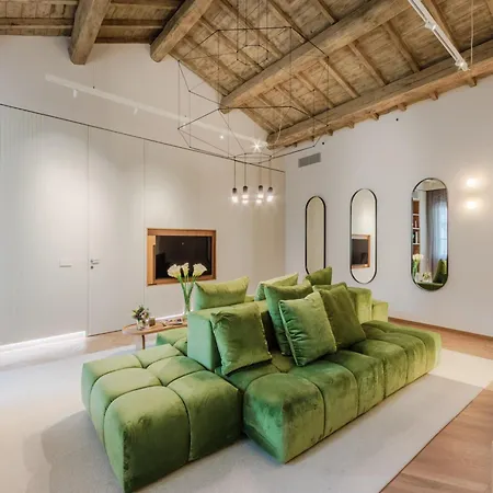 Luxury Inside The Walls Of Apartman *