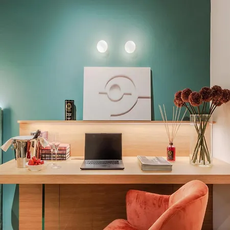 Luxury Inside The Walls Of Apartman Lucca
