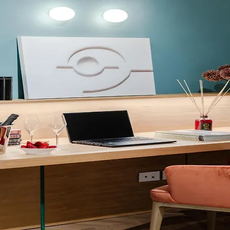 Luxury Inside The Walls Of Apartman